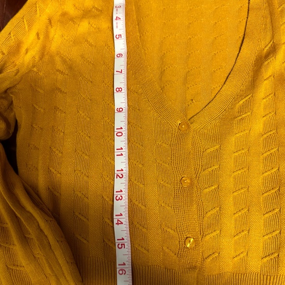 Forever 21 Cropped Ladies Long Sleeved Sweater Size M - Picture 7 of 9